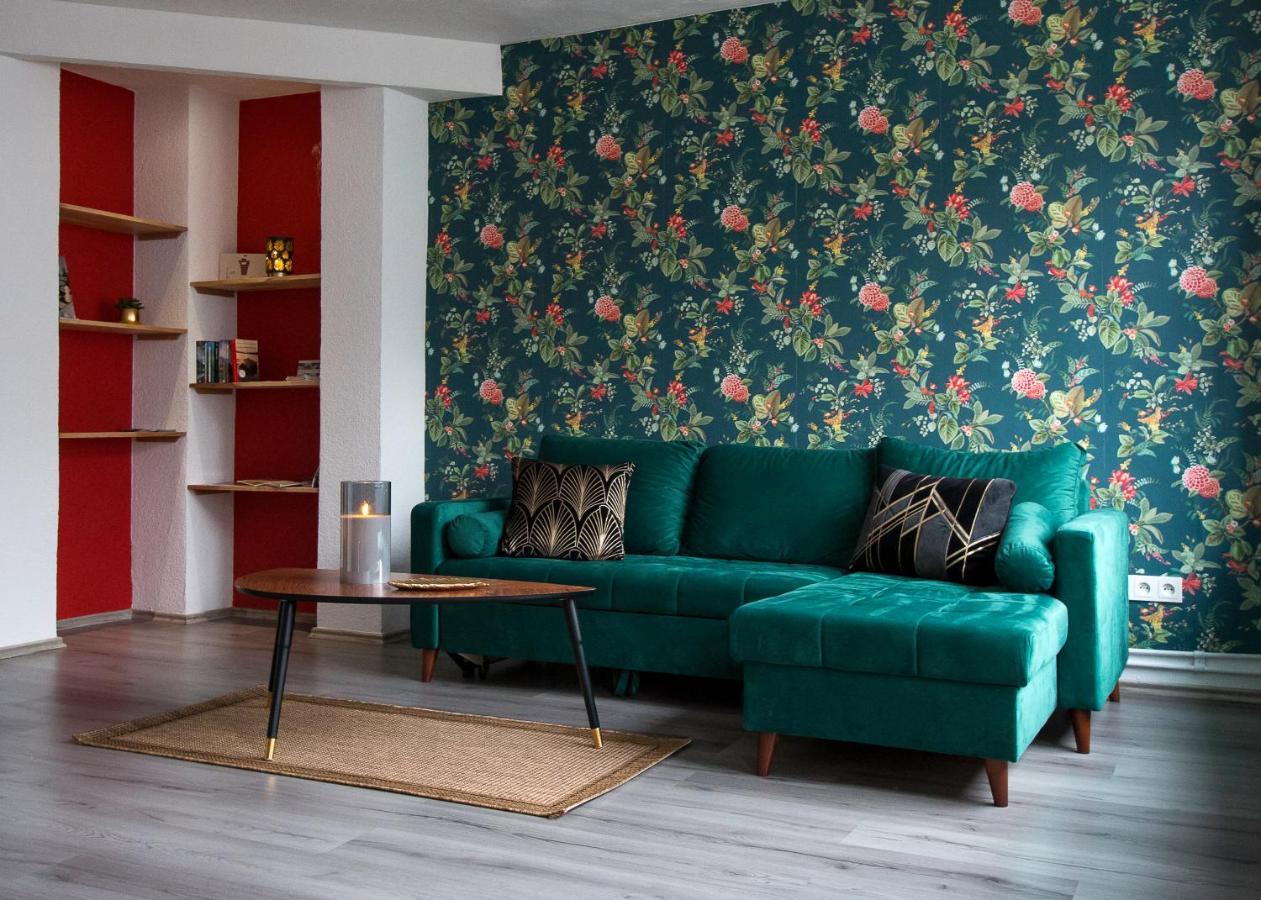 Zum Burgfraulein - Studio Mit Blick Auf Die Burg Burg Reuland Exterior foto