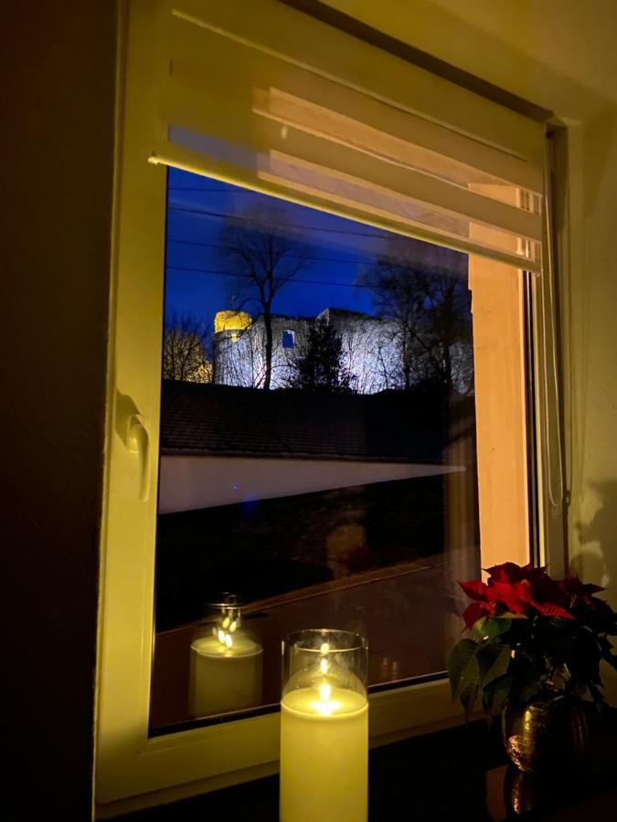 Zum Burgfraulein - Studio Mit Blick Auf Die Burg Burg Reuland Exterior foto